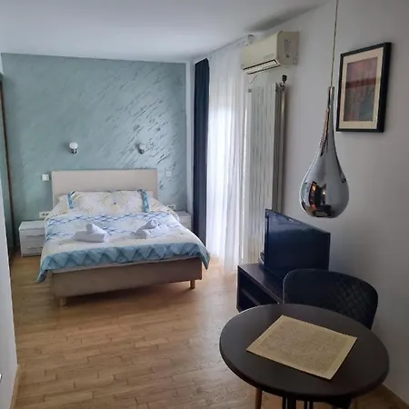 Apartman Dixy 2 *